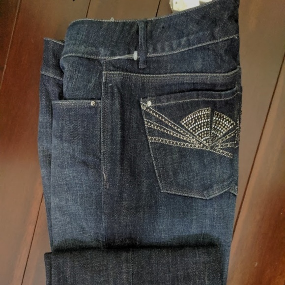 White House Black Market Denim - White House Black Market Blanc jeans 6S